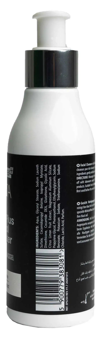Novaclear Gluta White Plus Facial Cleanser 150 Ml