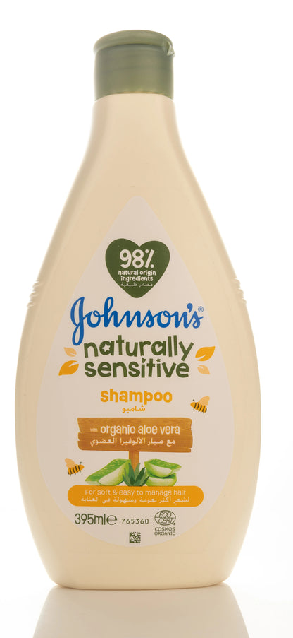 Johnson And Johnson Naturally Sensitive shampoo[ Aloe Vera] 395 Ml