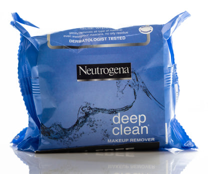 Neutrogena Deep Clean  Makeup Remover Wipes 1+1 offer