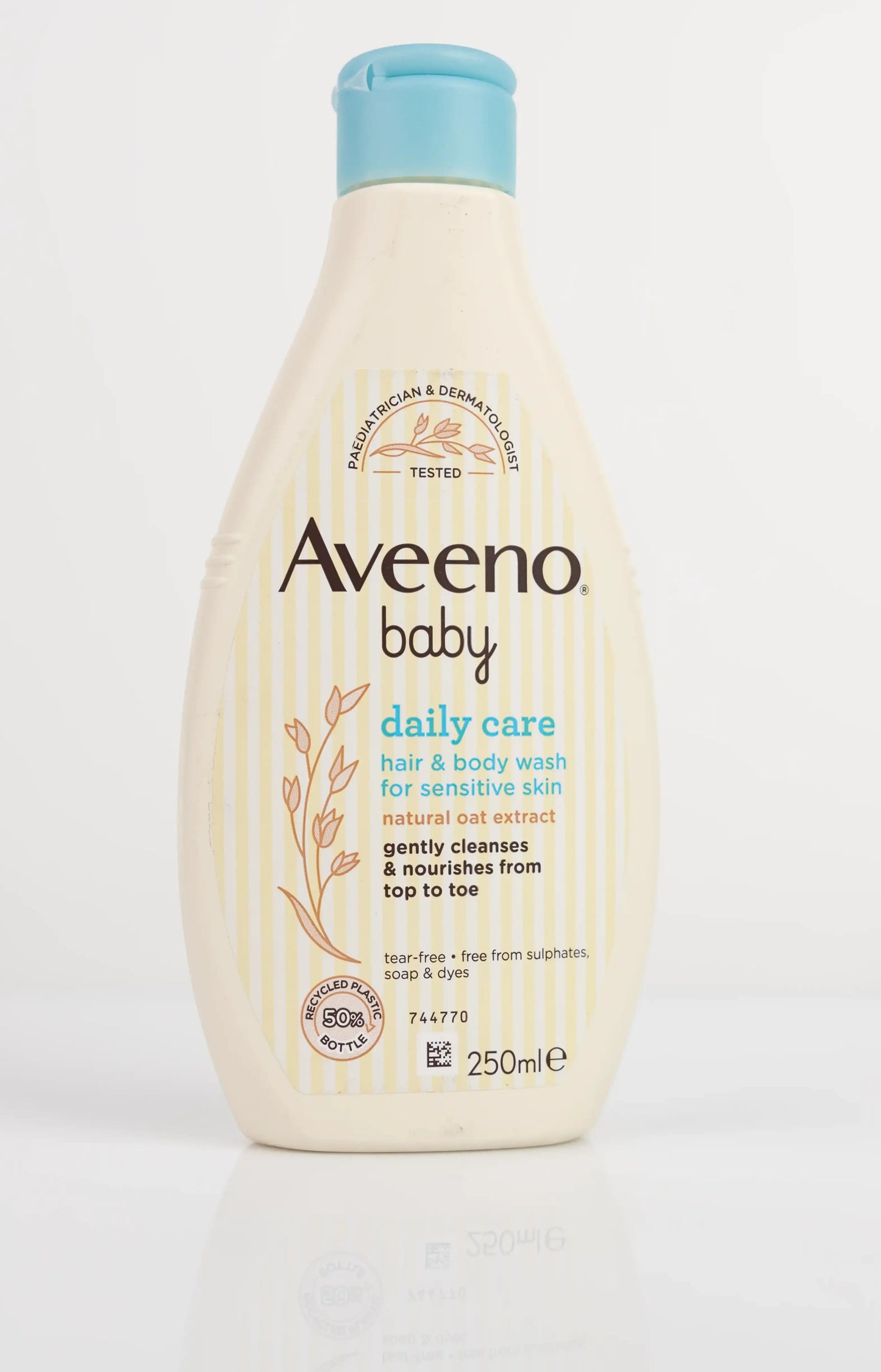 Aveeno Baby Hair & Body Wash 250 Ml